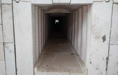 這么長長長長長的工業(yè)推板電爐，你見過嗎？
